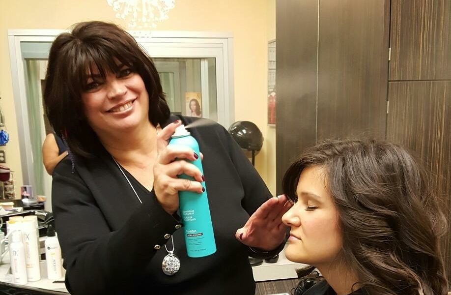 Meet Linda Russo of Hair & Makeup Guru in Park Ridge - Voyage Chicago |  Chicago City Guide