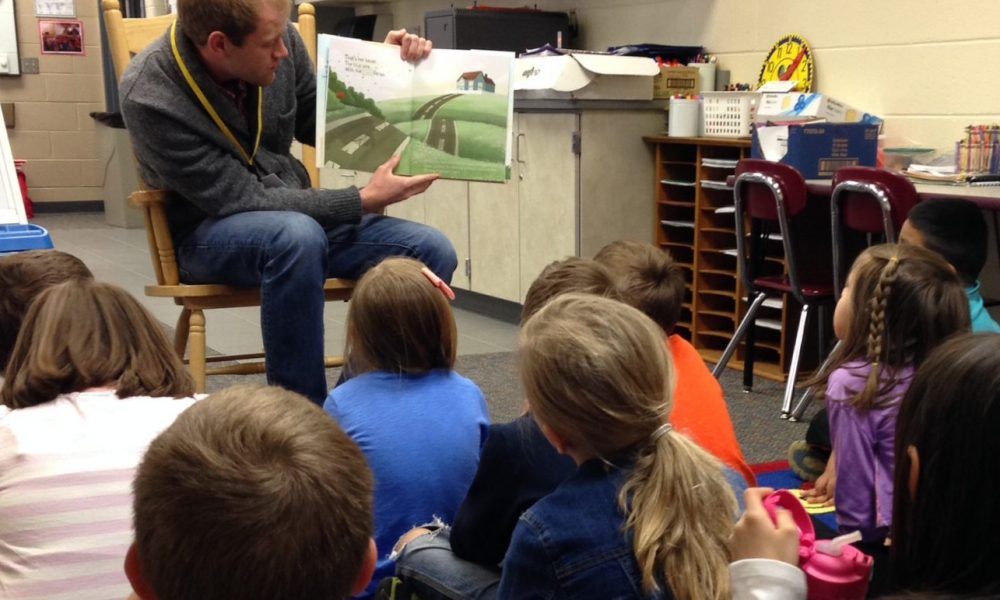 Meet John Bray of John Bray Freelance Writing in St. Charles Voyage