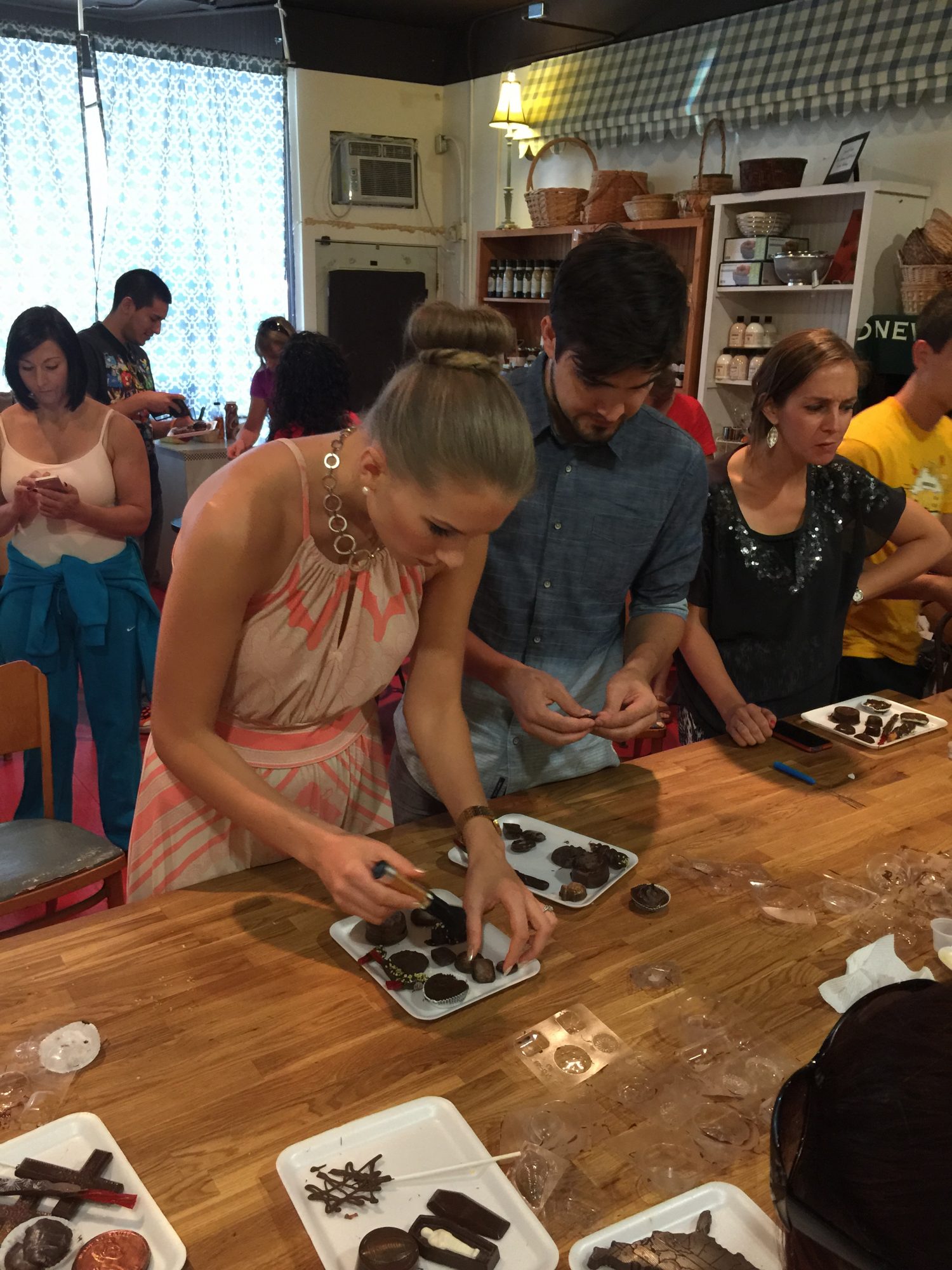 Meet Lori P. of Cakewalk Chicago in Beverly Voyage Chicago Chicago City Guide