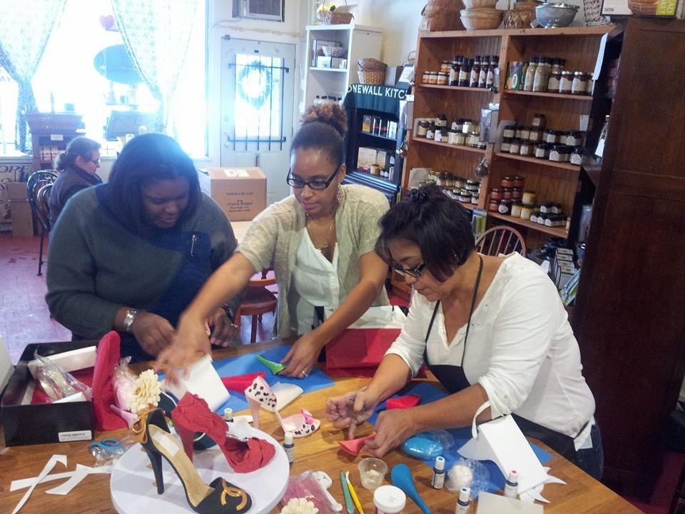 Meet Lori P. of Cakewalk Chicago in Beverly Voyage Chicago Chicago City Guide