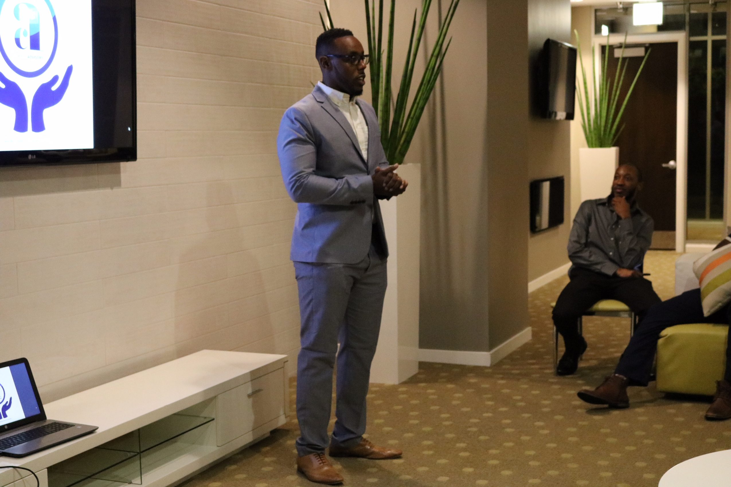 Meet Cortlon Cofield of Cofield Advisors in South Loop Voyage Chicago