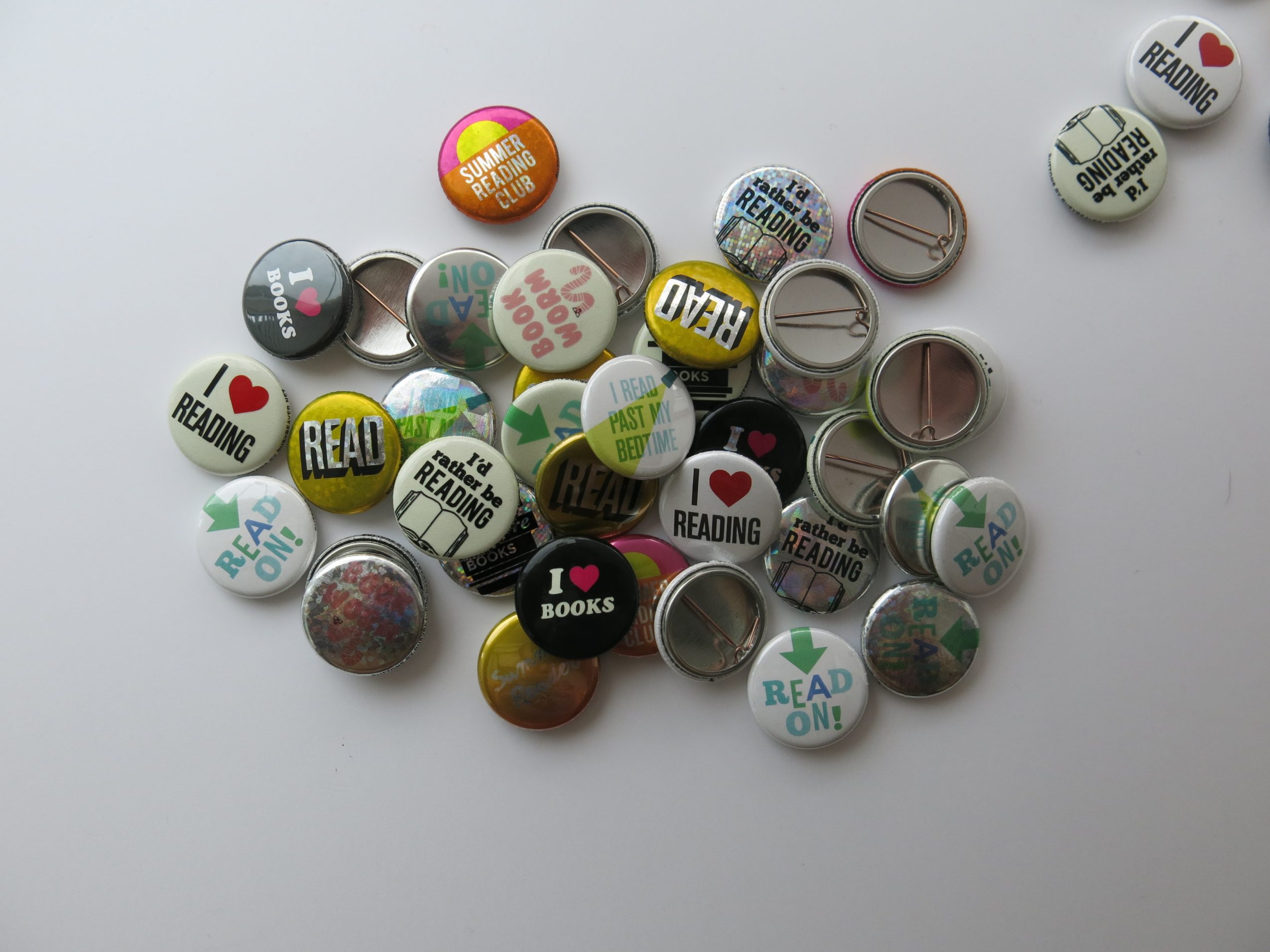 History of Cubs Buttons - Busy Beaver Button Co.