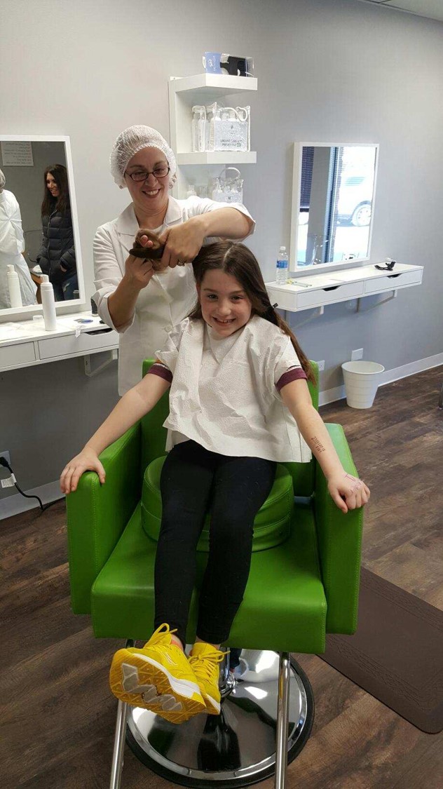 Meet Erin and Nick Hawn of Lice Clinics of AmericaVernon Hills in