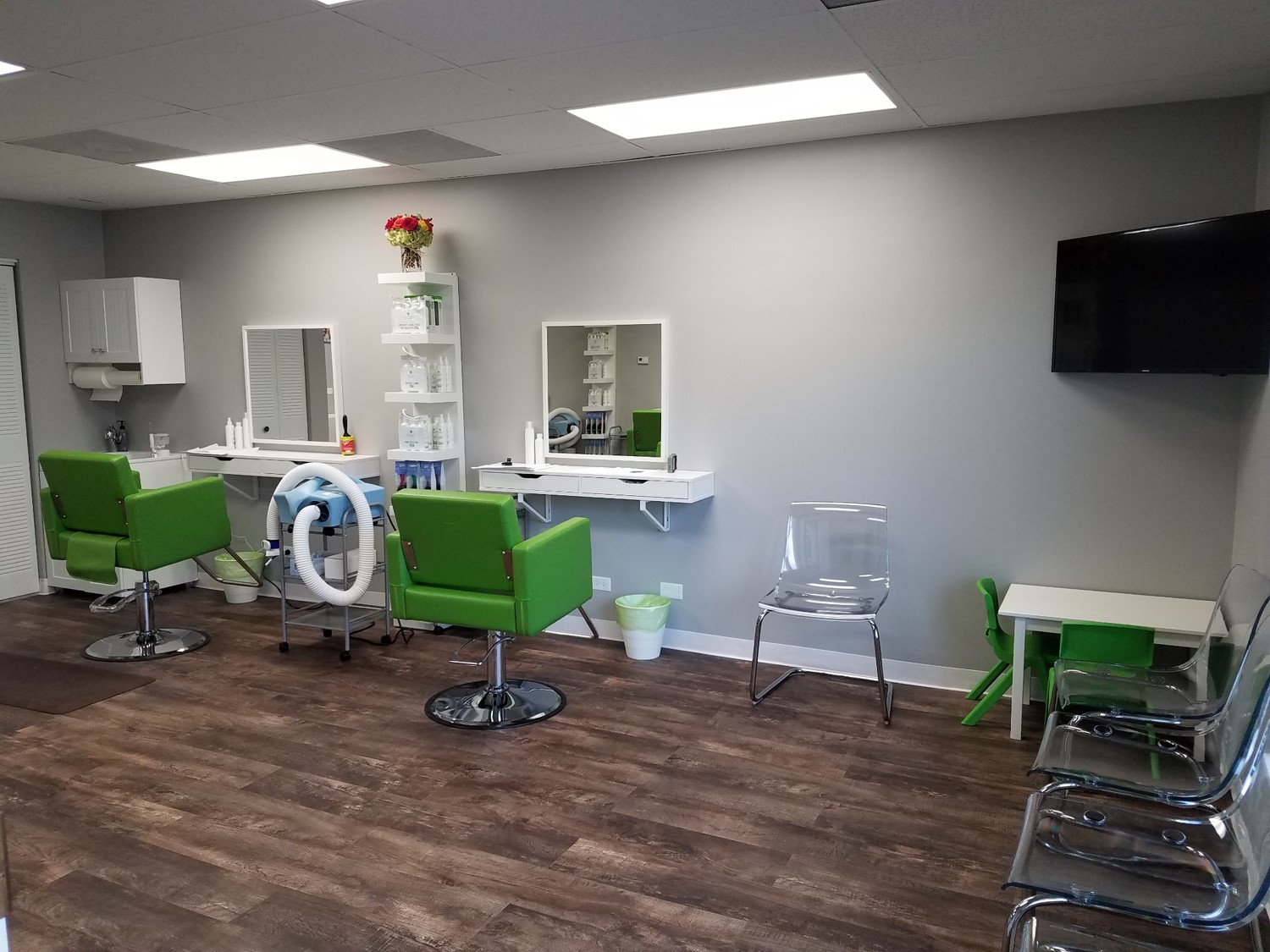 Meet Erin and Nick Hawn of Lice Clinics of AmericaVernon Hills in