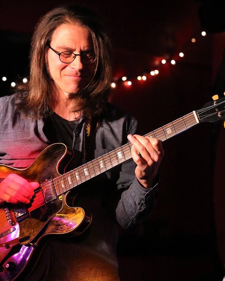 Meet Tony Richards of Tony Richards Guitar Voyage Chicago Chicago