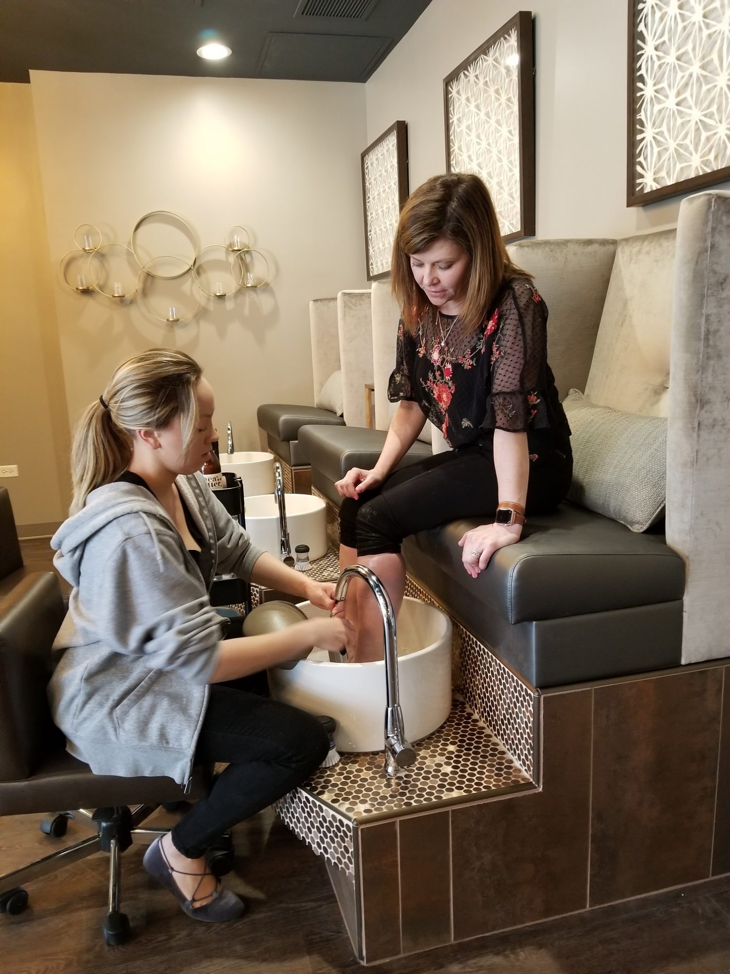 Meet Jessica Lowry and Jill Sprinkle of Nouveau Départ Nail Studio