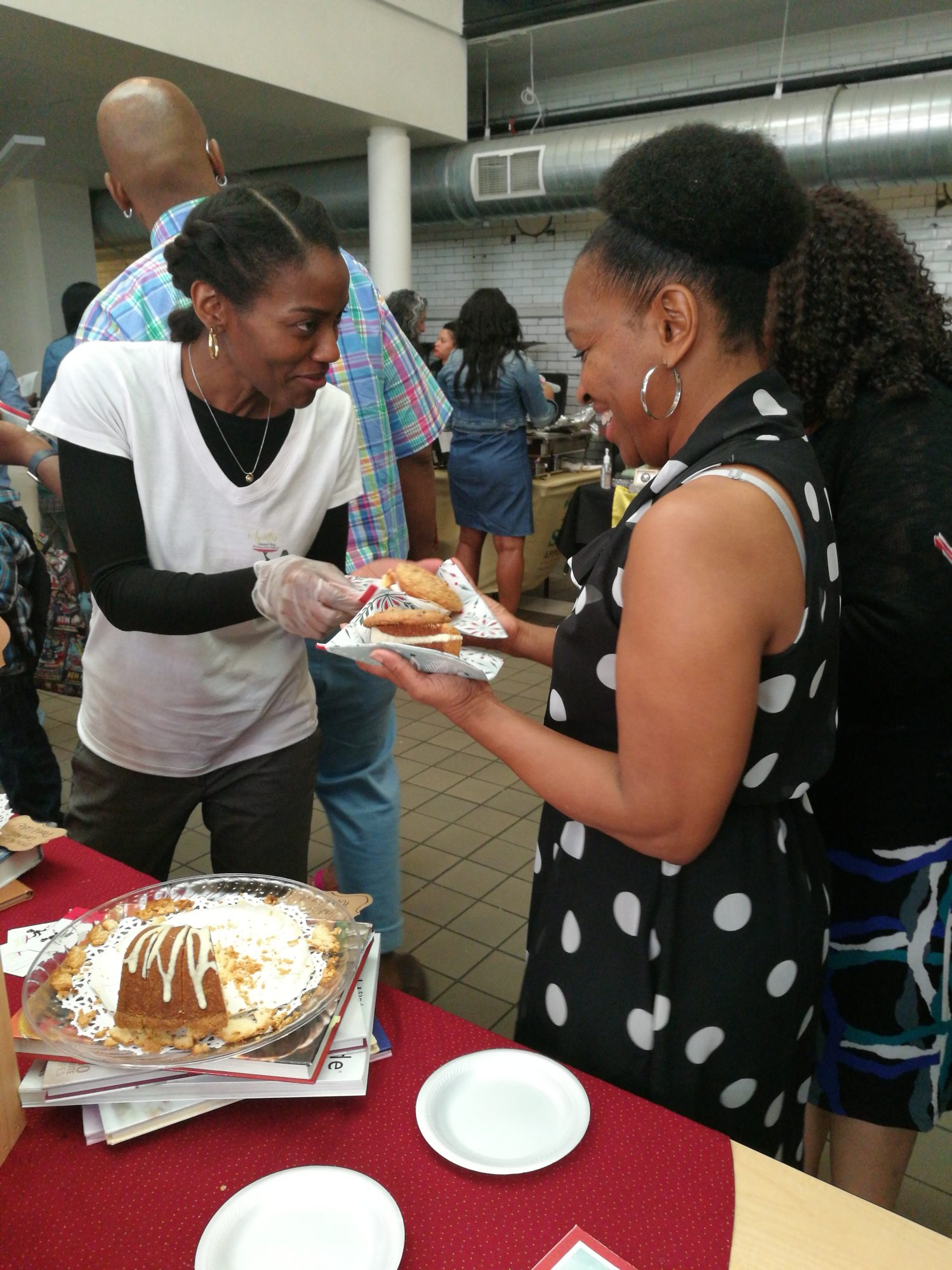 Meet Ava Gordon of Agortles Dessert Shop in Evanston Voyage Chicago