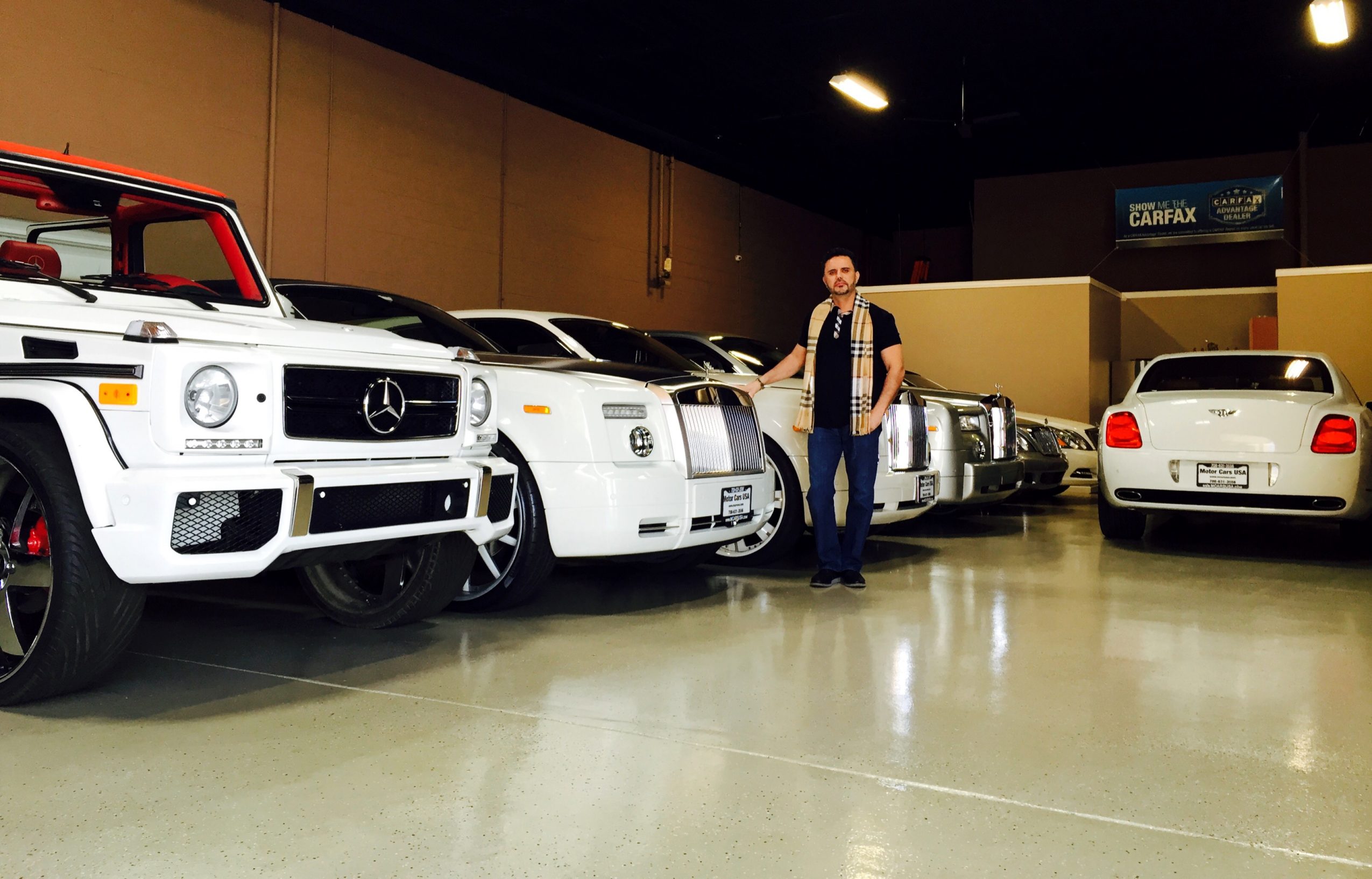 Meet Giovanni Solano of CelebLux Limos - Voyage Chicago | Chicago City Guide